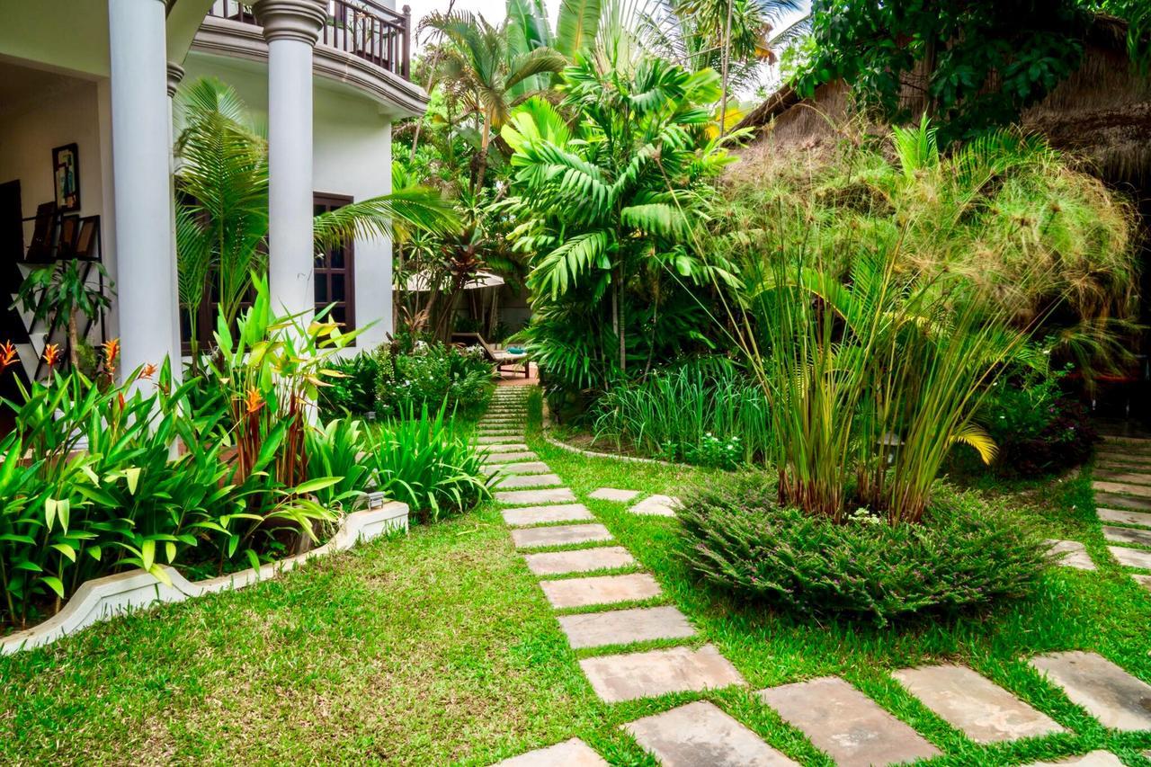 Angkor Yellow Villa Сіємреап Екстер'єр фото
